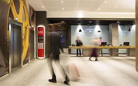 إيبيس يريفان سنتر